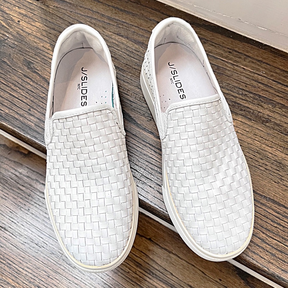 J Slides “Justine” White Leather Woven Sneaker Slip On, 7M, NEVER WORN, Comfy